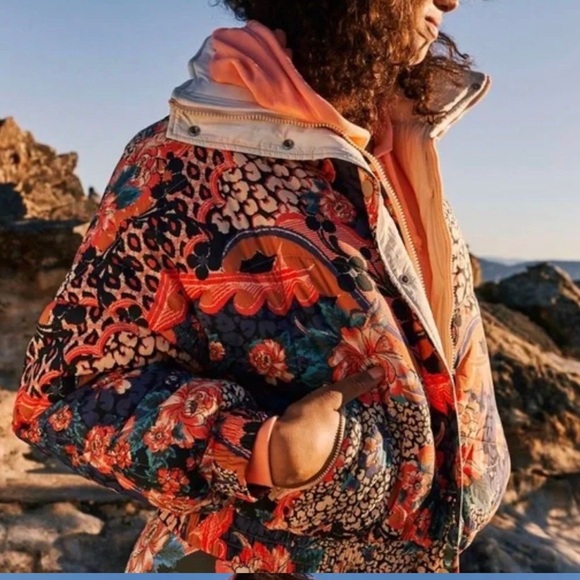 Free People Powerhouse Puffer Midnight Multicolor Jacket L $268 retail NWOT - Picture 3 of 16